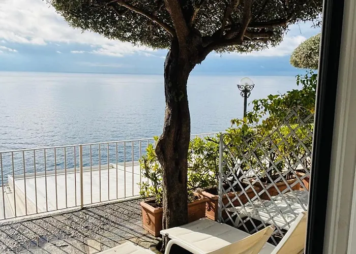 La Maliosa D' Arienzo 3* Positano