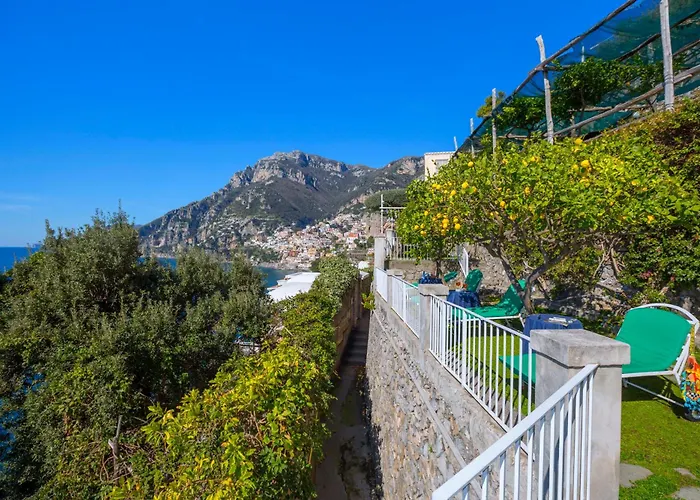 La Maliosa D' Arienzo Bed & Breakfast