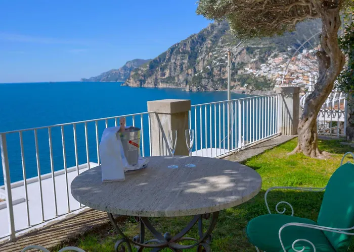 La Maliosa D' Arienzo Oda ve Kahvaltı Positano