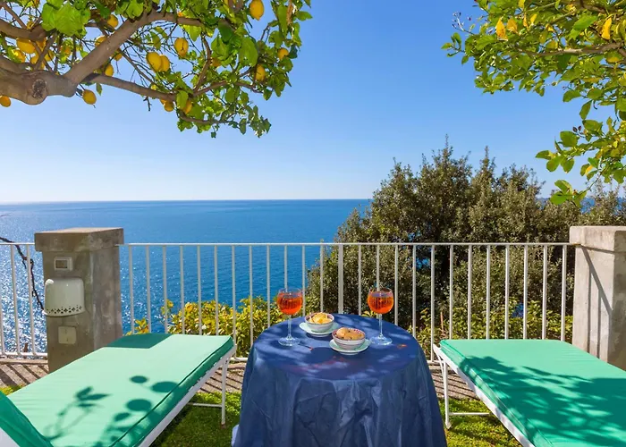 La Maliosa D' Arienzo Oda ve Kahvaltı 3*