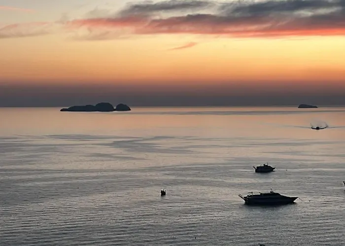 La Maliosa D' Arienzo Oda ve Kahvaltı 3*